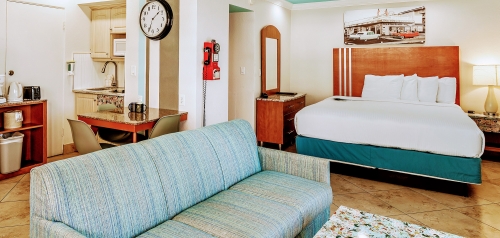 room-img