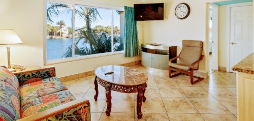 room-img
