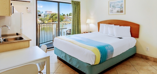 room-img